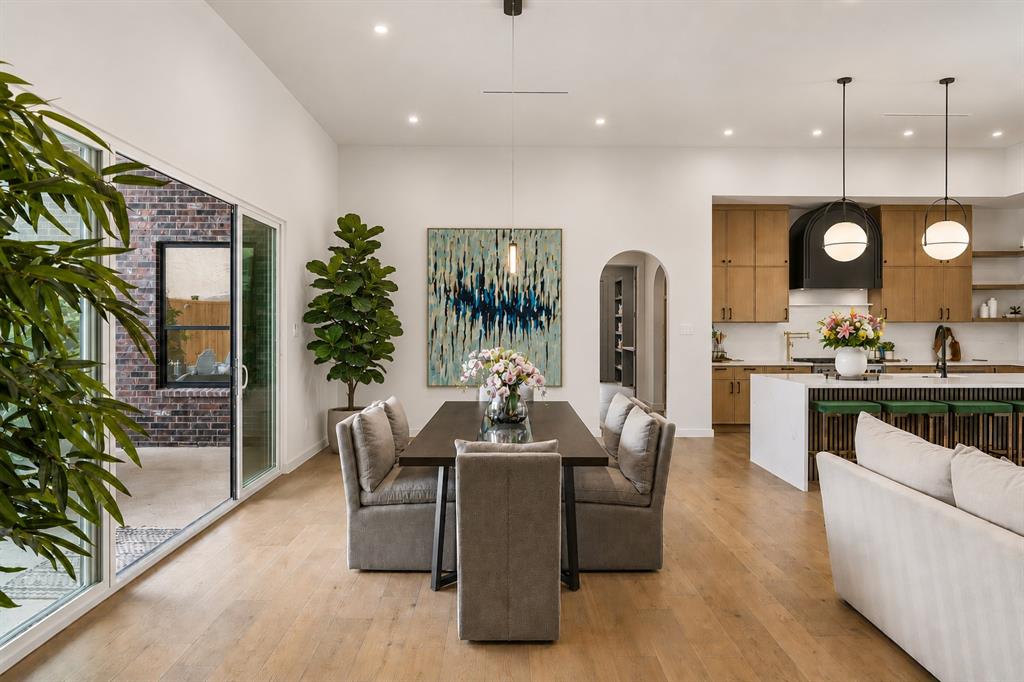 HILLCREST HOMES NO 2 - Residential