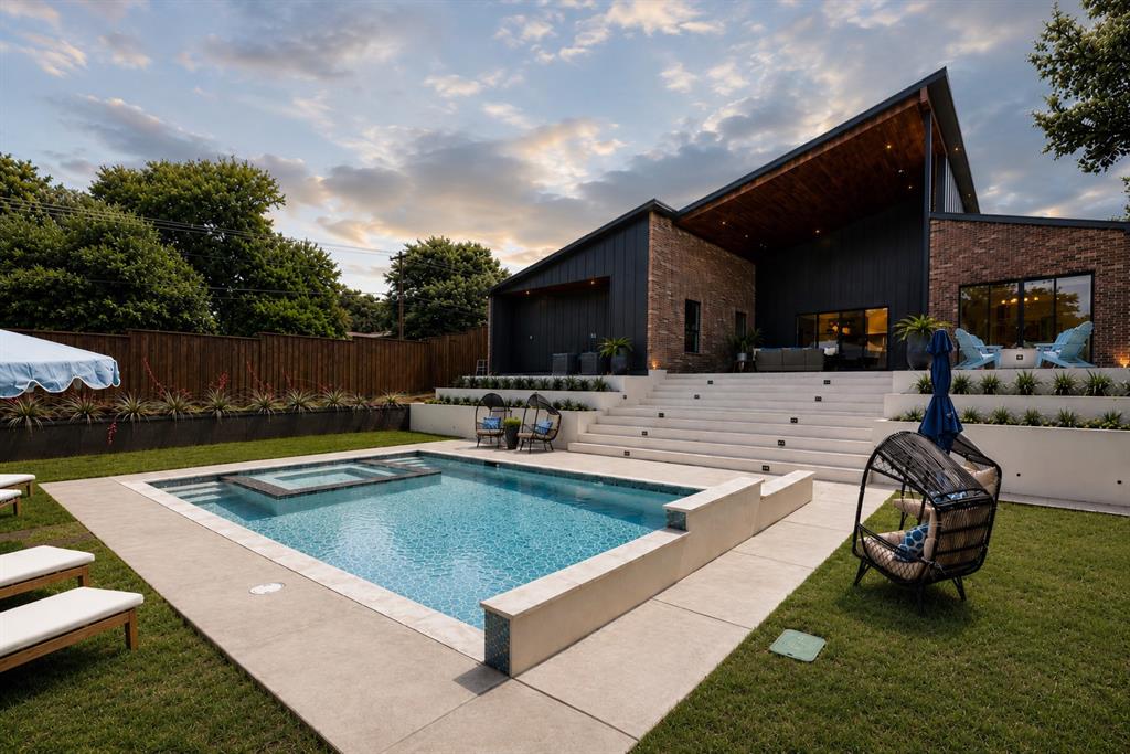 HILLCREST HOMES NO 2 - Residential