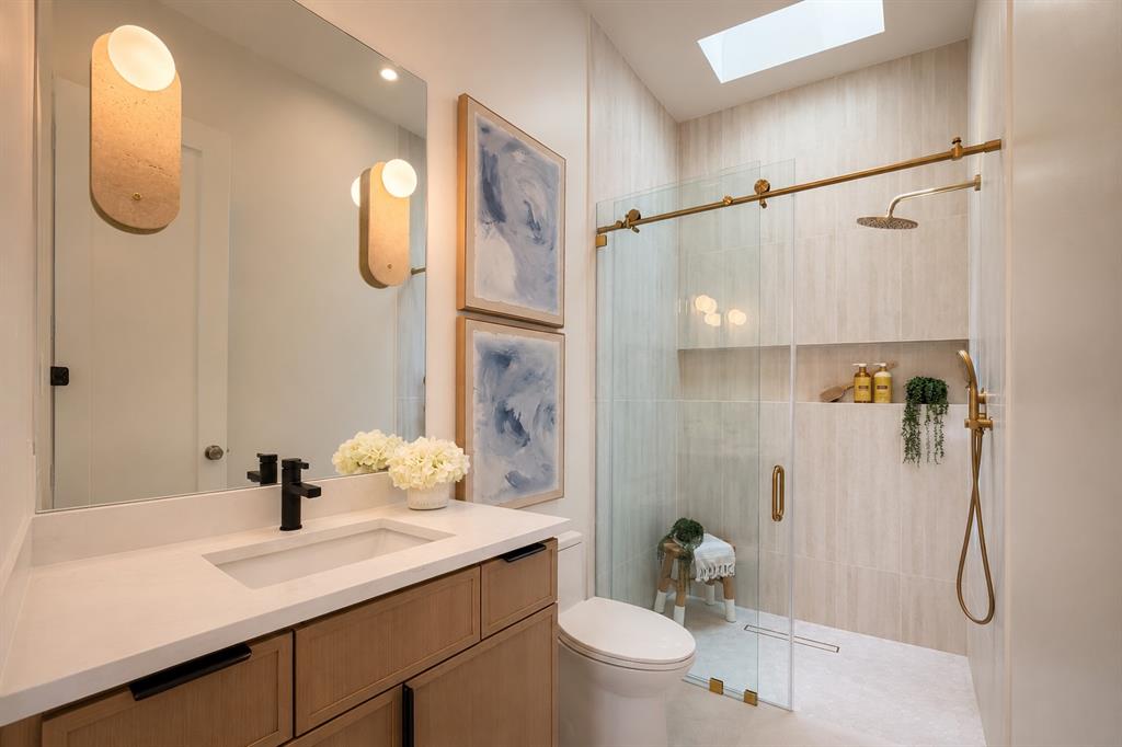 HILLCREST HOMES NO 2 - Residential
