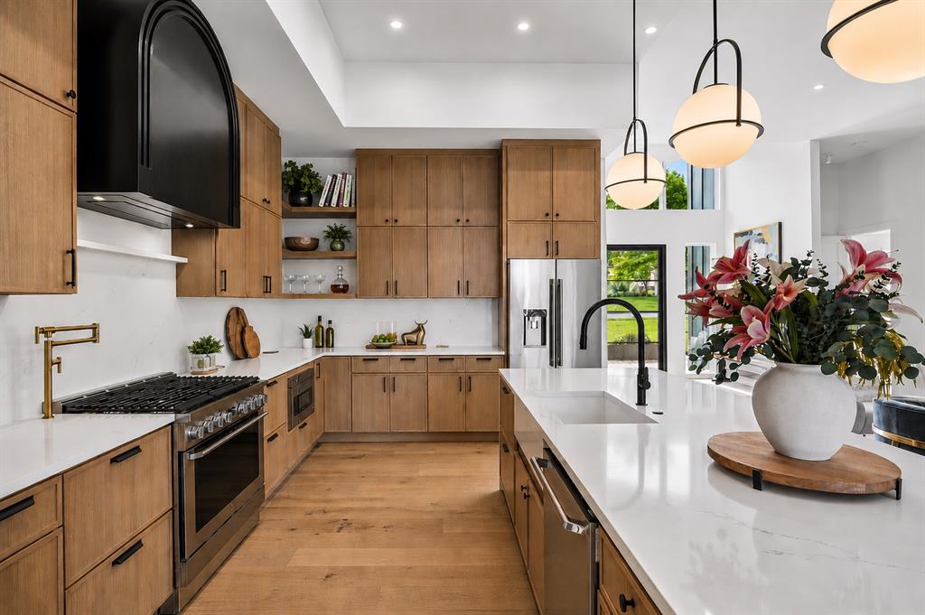 HILLCREST HOMES NO 2 - Residential