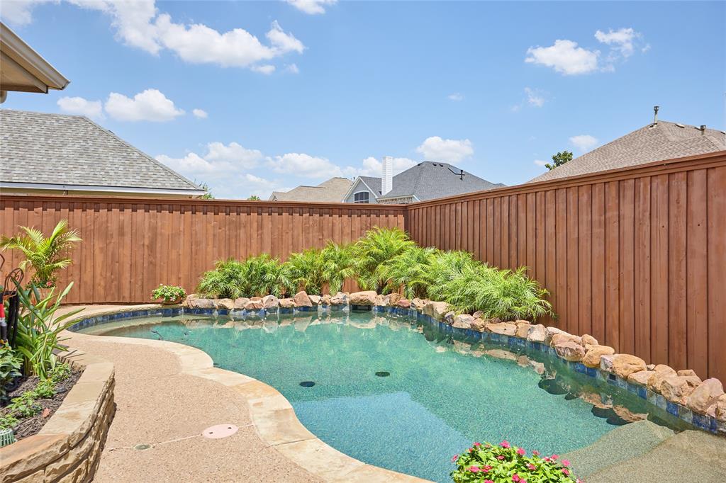 1002 Ozark Drive