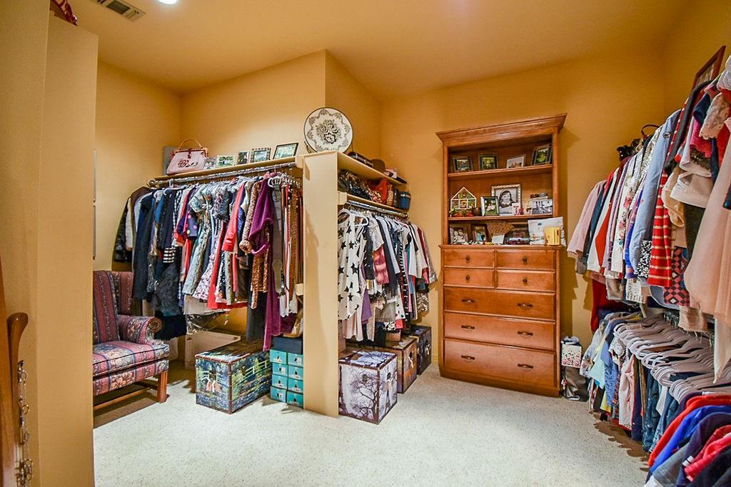 Eagles Bluff - Residential