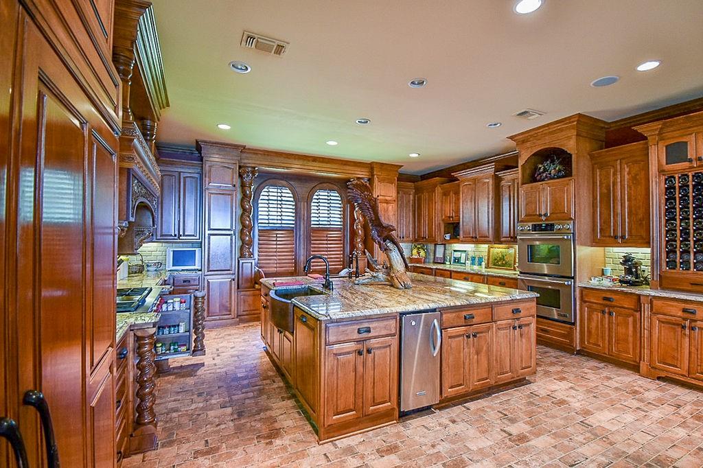 Eagles Bluff - Residential