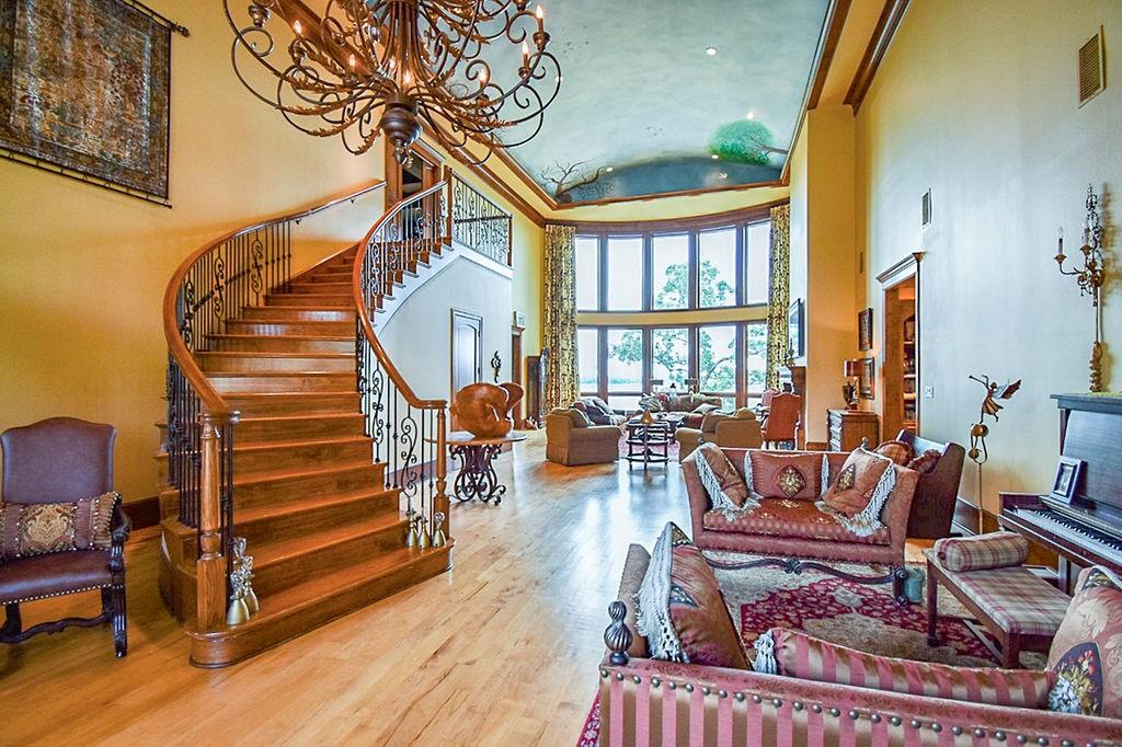 Eagles Bluff - Residential