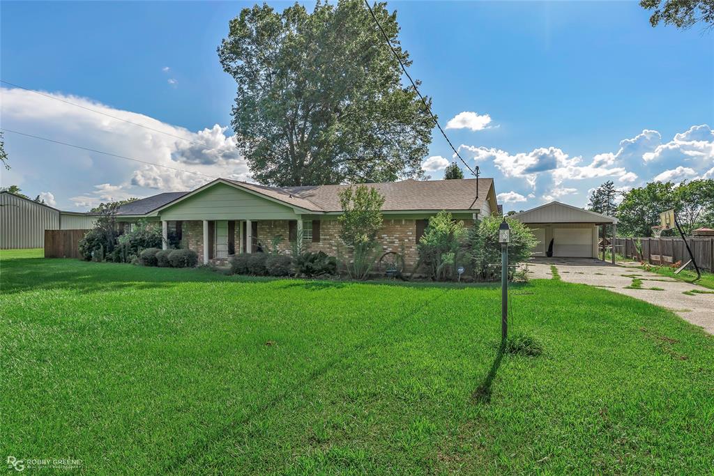 Stonewall, Louisiana 71078, United States, 4 Bedrooms Bedrooms, ,3 BathroomsBathrooms,Residential,Active,160889