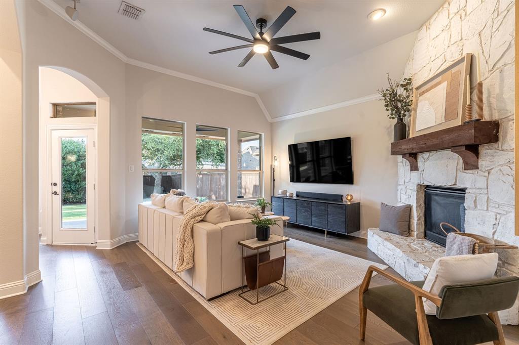 2603 Broadway Drive