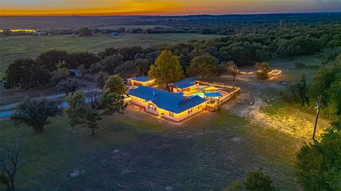 A home in Granbury