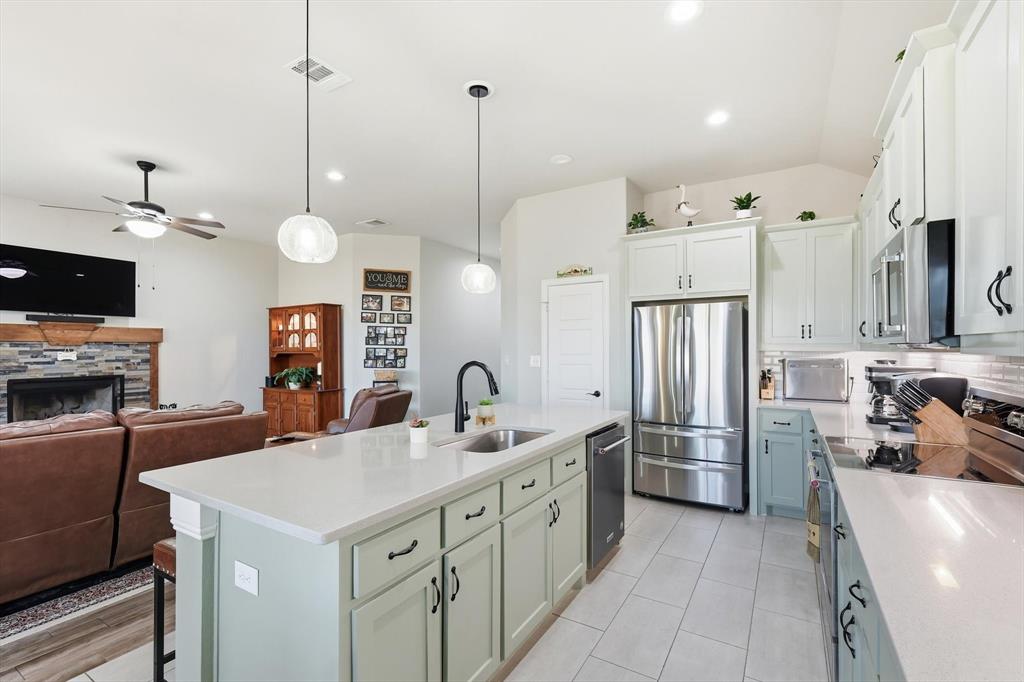 De Berry Estates Ph 1 - Residential