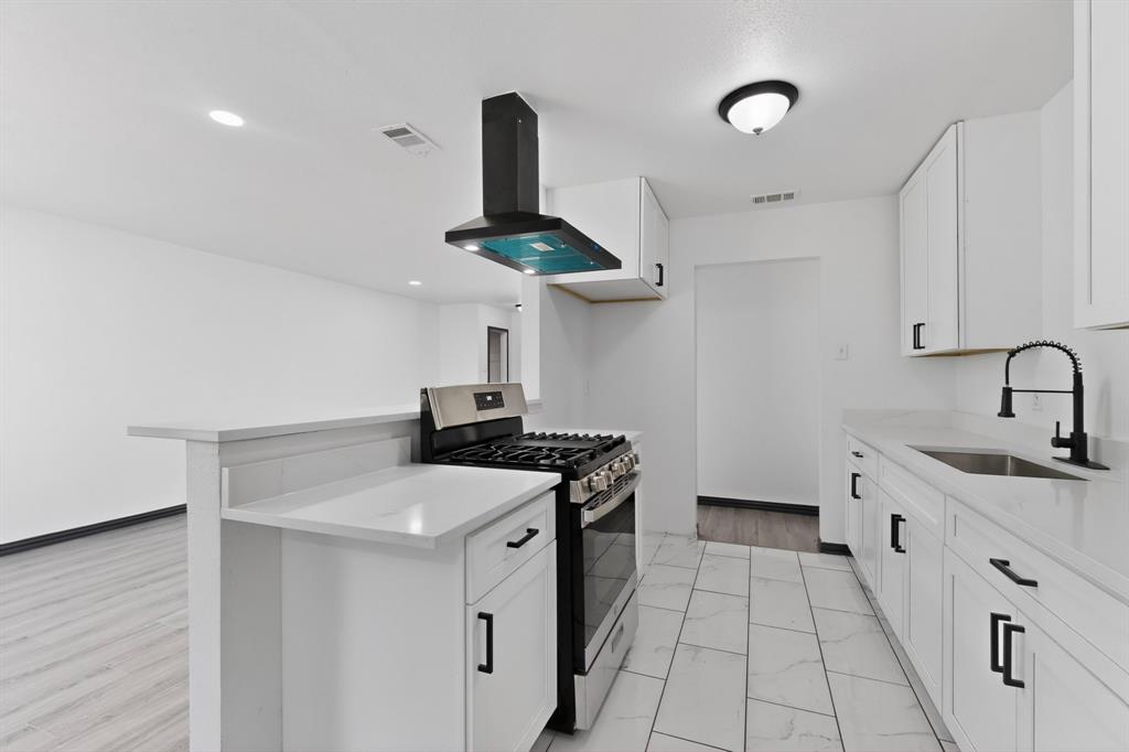 Rustic Hills Add 1st Instl - Residential