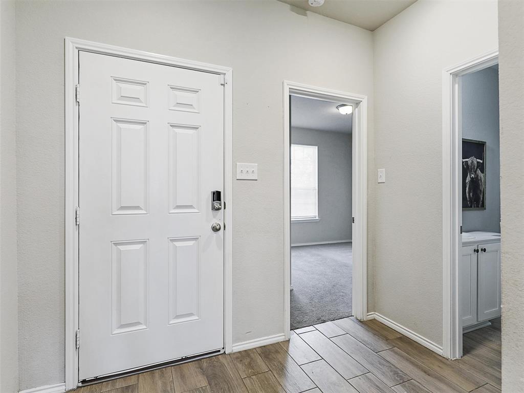 3019 Dakota Trail