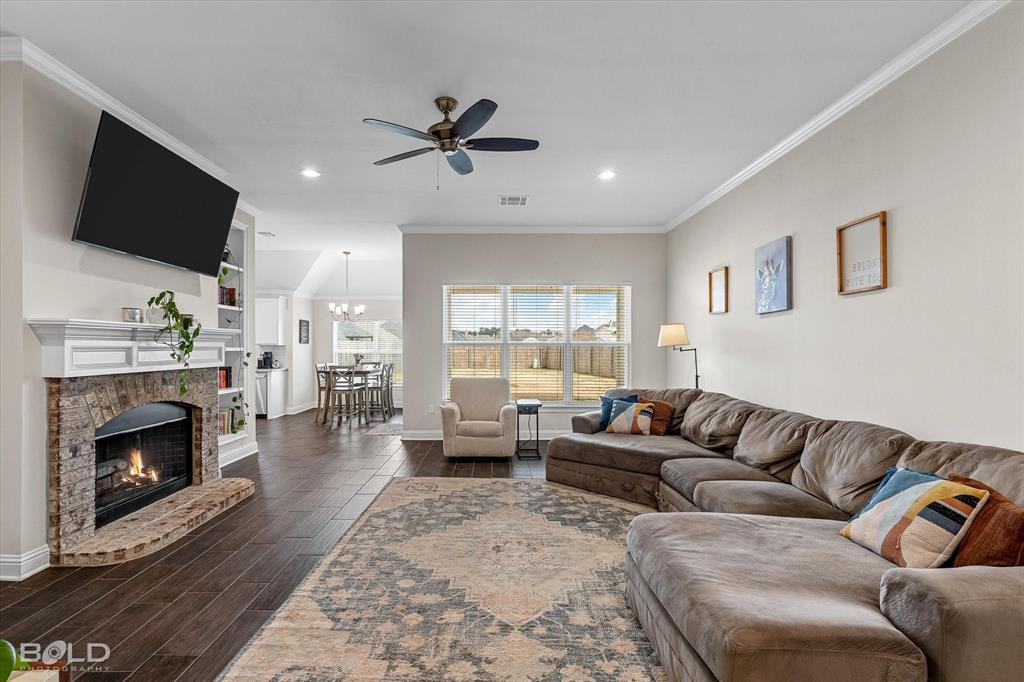 Tuscany Xing - Residential