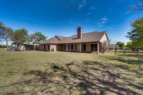 A home in Waxahachie