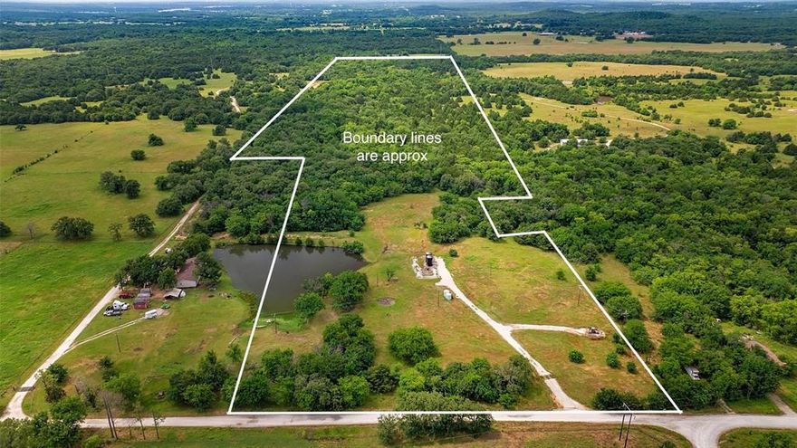 Welcome to an incredible opportunity to own 55 acres of wooded paradise– perfect for nature lovers, hunters, and anyone dreaming of peaceful country living. 
Whether you're an avid hunter or just love the outdoors, you'll appreciate the tree cover and ample space for deer blinds and feeders. Wildlife is abundant, offering prime conditions for hunting and outdoor recreation.
This is more than just land—it's a lifestyle. Don’t miss the chance to create your own private getaway or full-time residence with room to roam, fish, hunt, and relax in the great outdoors just down the road from Lavender Ridge Farms!
Please note that mls number 21102912 is 62 acres adjacent to this property; so you could potentially purchase both and have 117 acres!