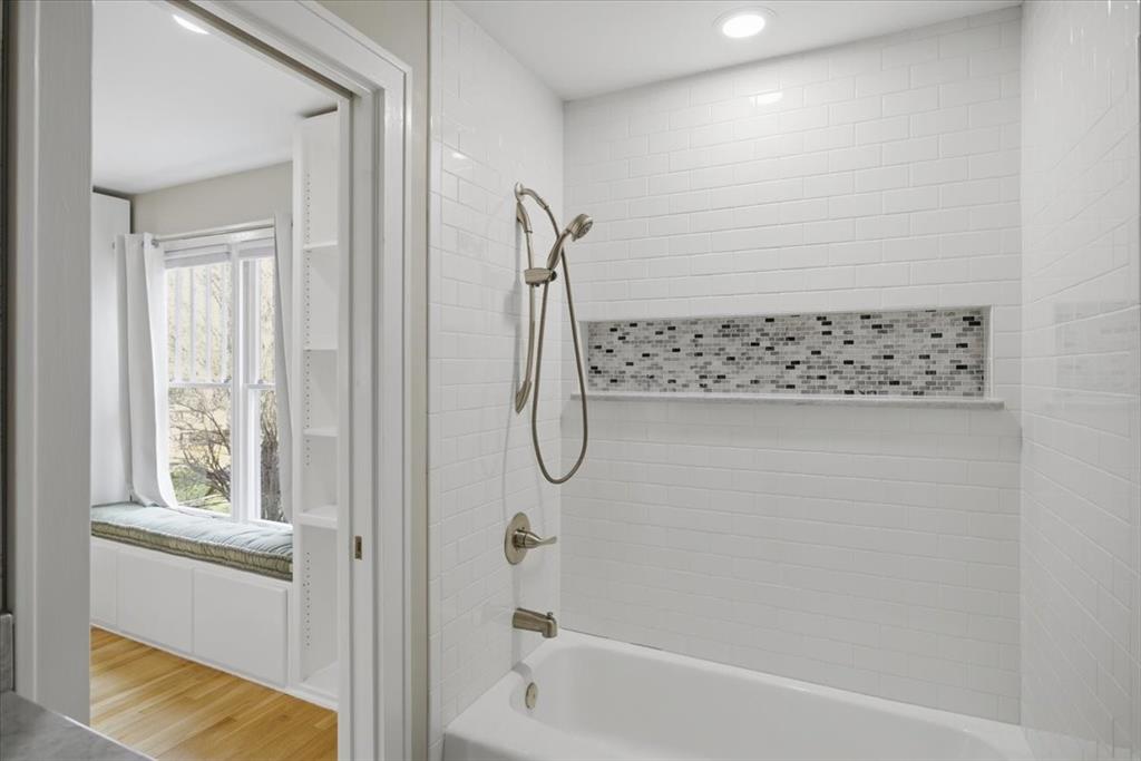 Mc Cart Add - Residential