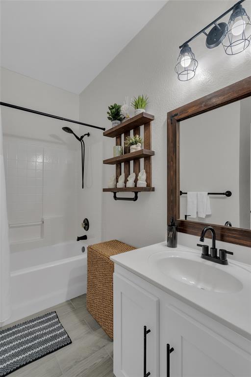 Horseshoe Bend Sub - Residential