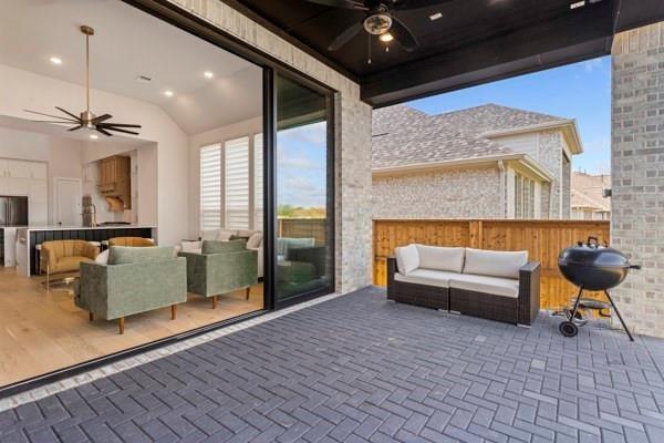 Mustang Lakes - Residential