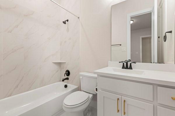 Mustang Lakes - Residential