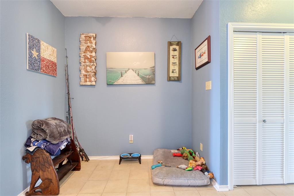 Anchorage Condos Ph I - Residential