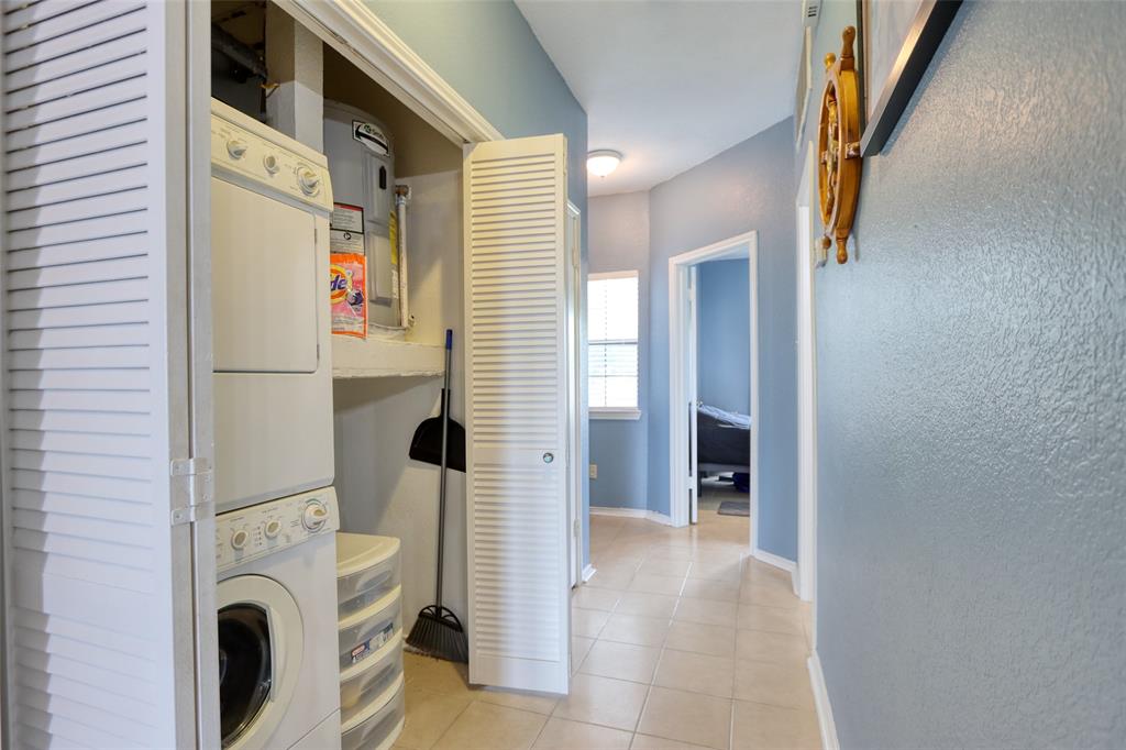 Anchorage Condos Ph I - Residential
