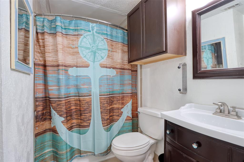 Anchorage Condos Ph I - Residential