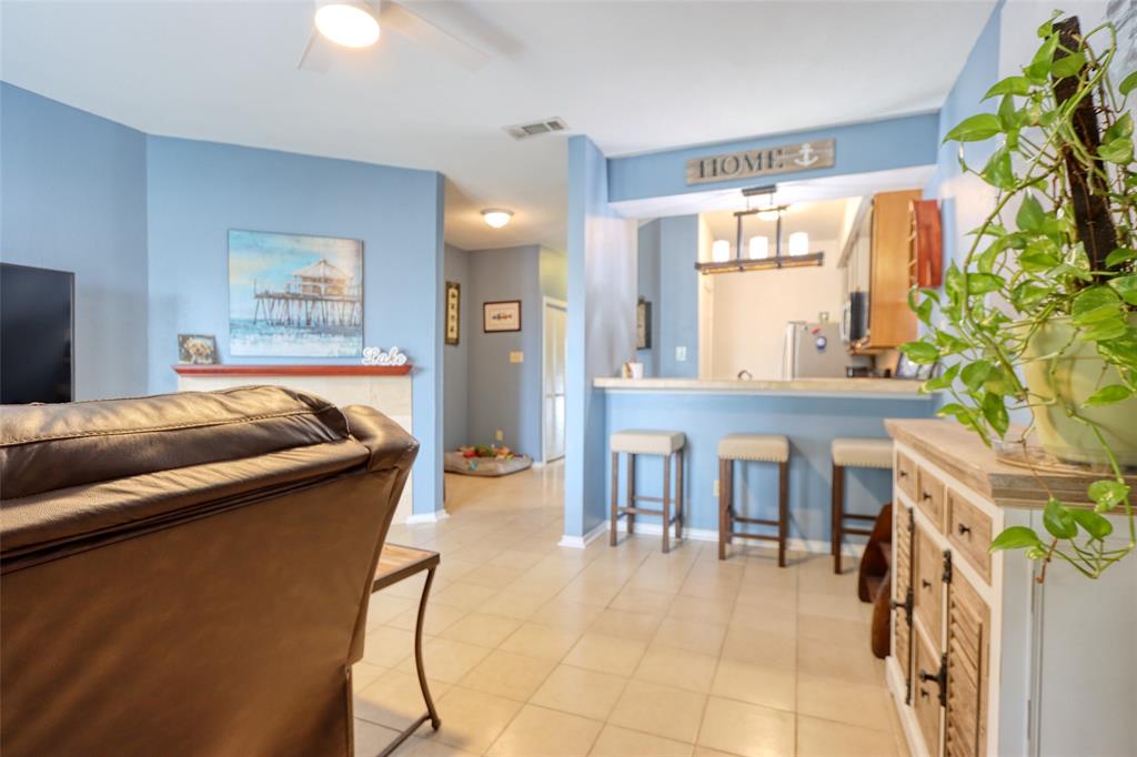Anchorage Condos Ph I - Residential