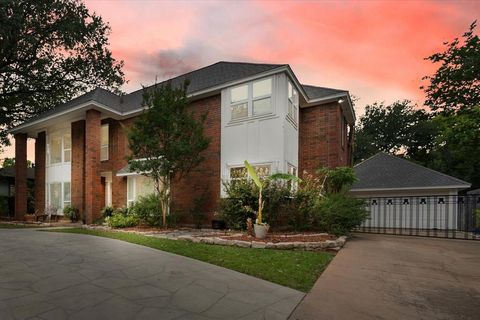 2608 Rivercrest Drive Arlington TX 76006
