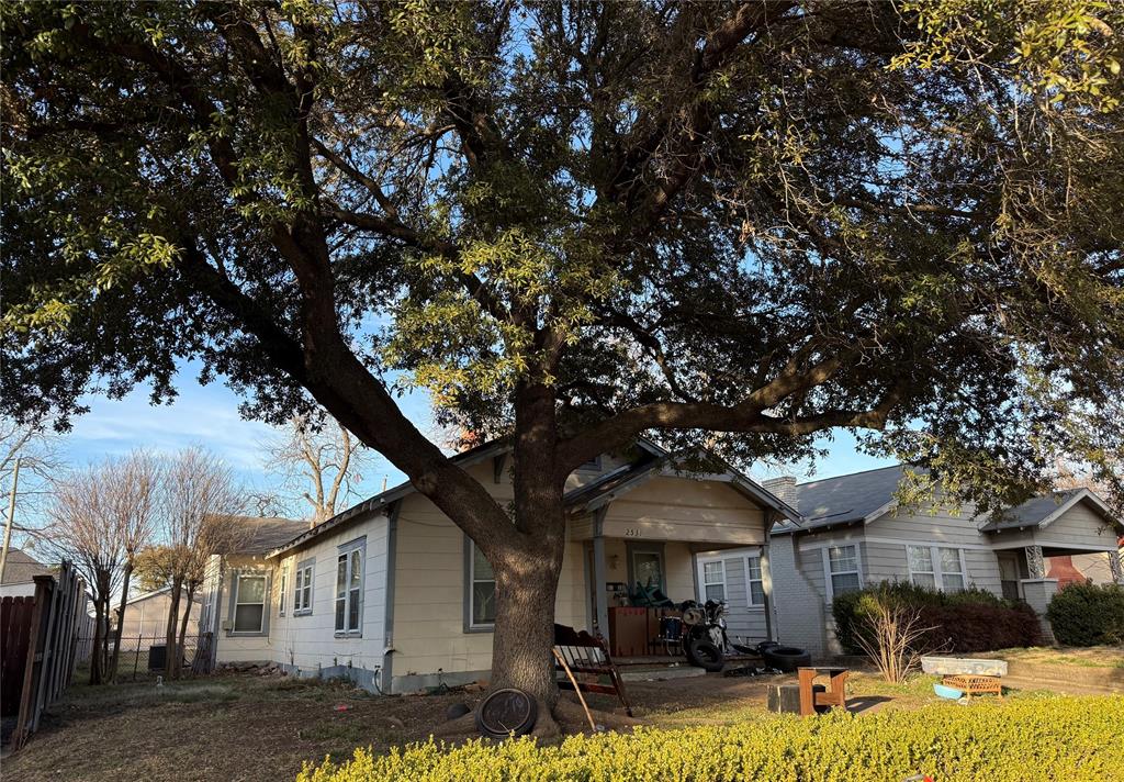 Winnetka Summit - Residential