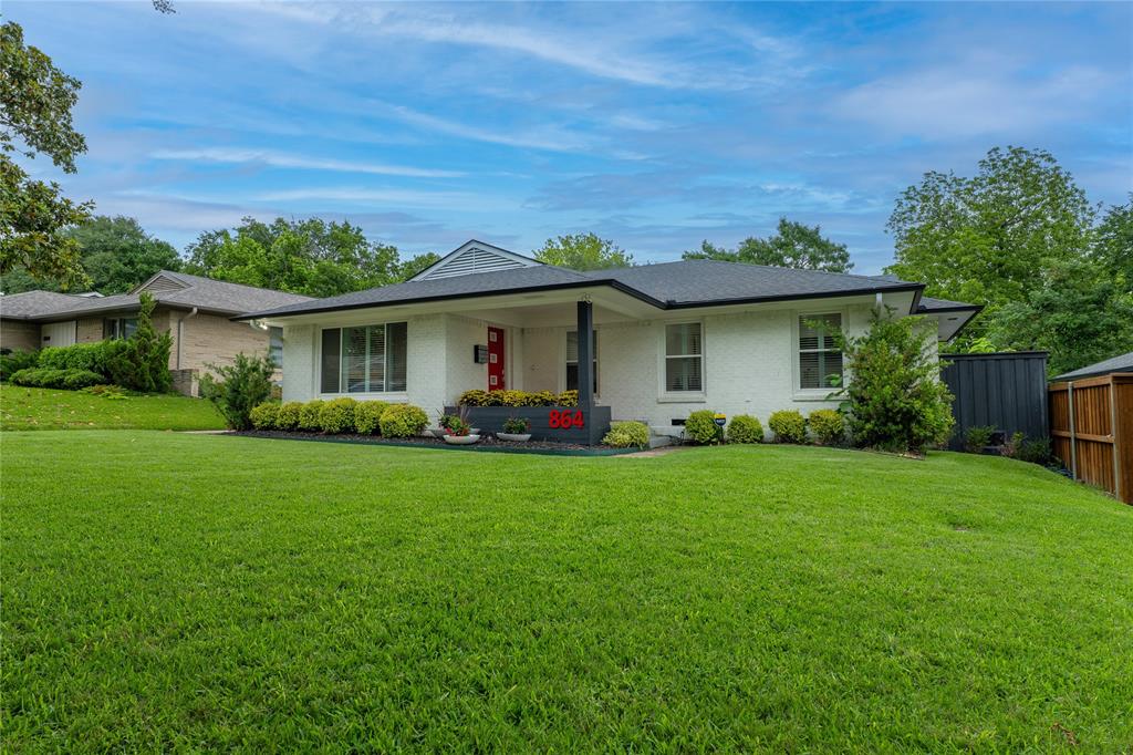 864 Peavy Road