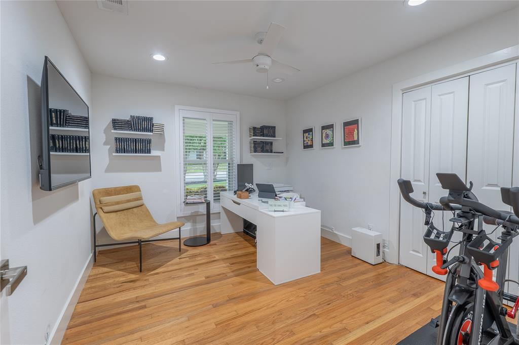 Lake Terrace - Residential