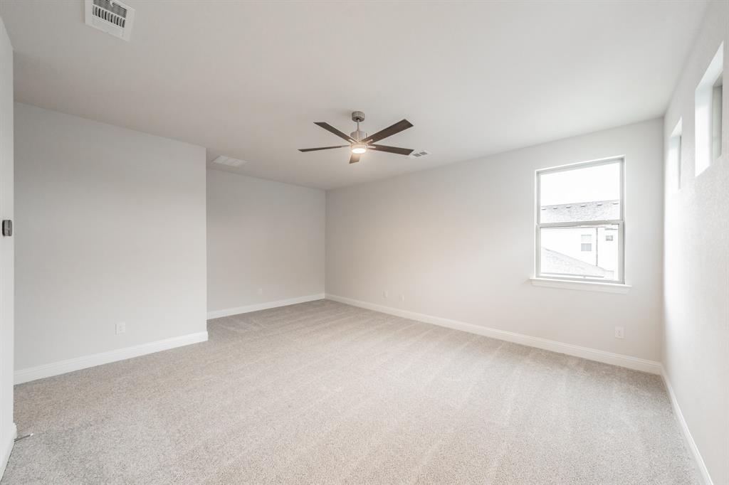 Lake Parc Vlg - Residential Lease