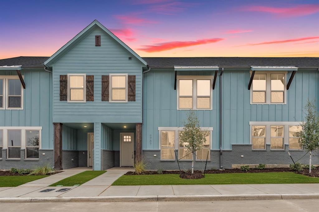 Lake Parc Vlg - Residential Lease