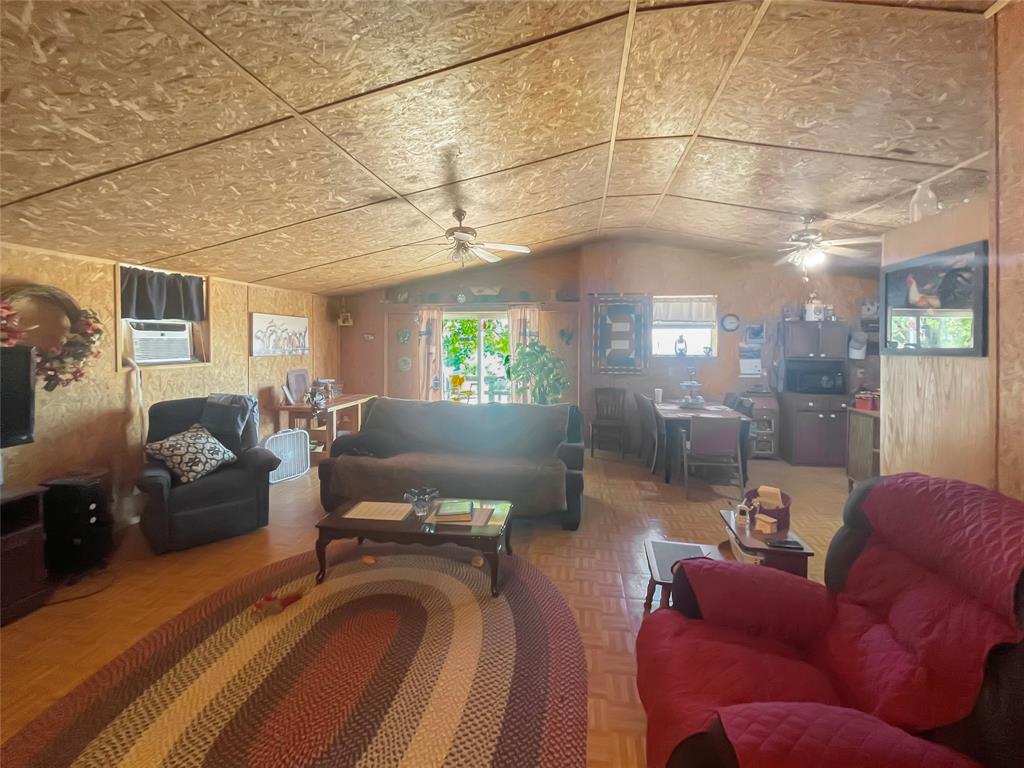 1218 State Highway 67