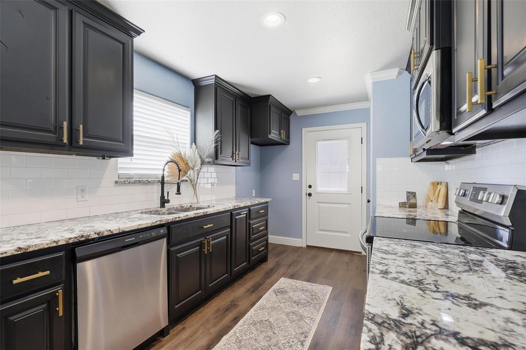 Canyon Creek III - Residential