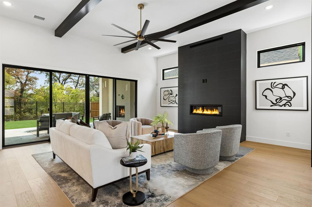 1770 Coopers Hawk Drive