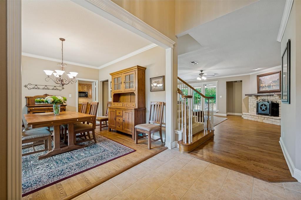 501 Arthur Court