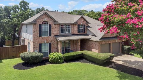 2807 Stonehurst Drive Grapevine TX 76051