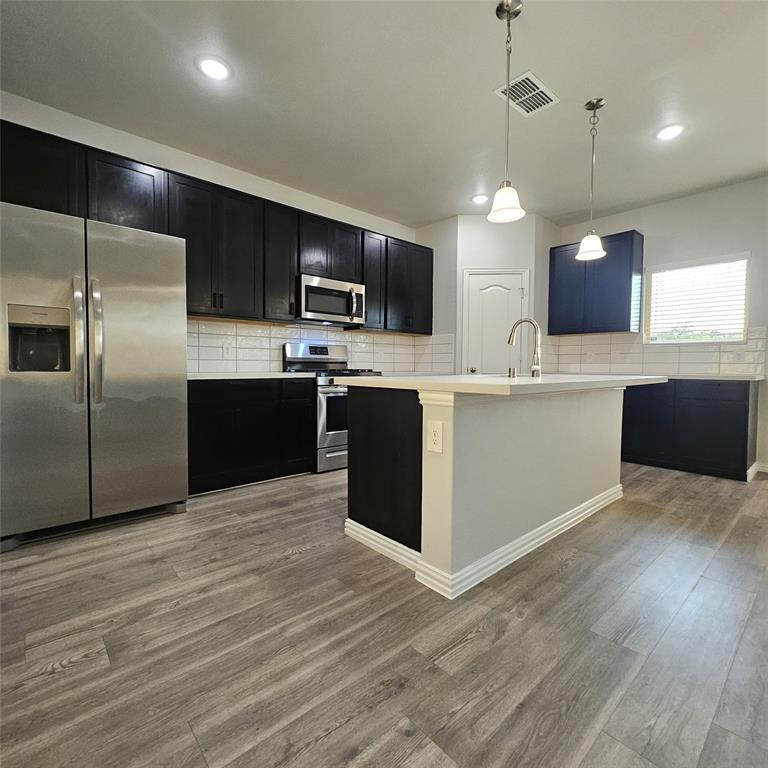 2225 Crooked Bow Drive