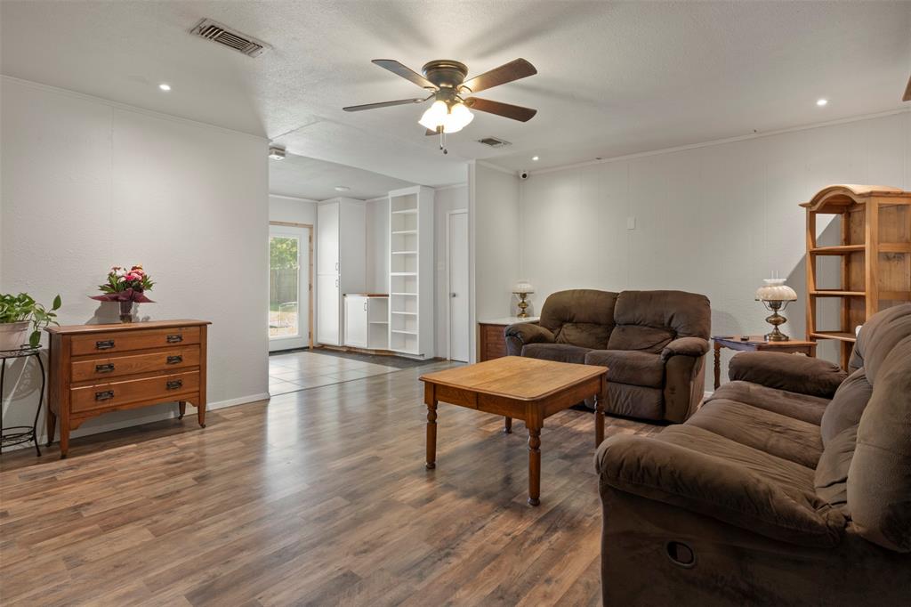 106 Wayne Drive
