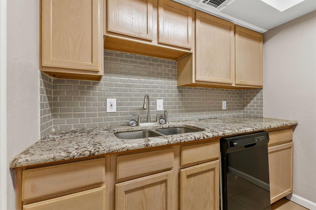 Meadowcreek Village Rev - Residential