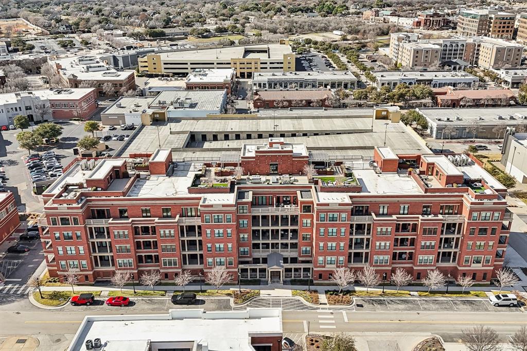 Parkview Condo - Residential