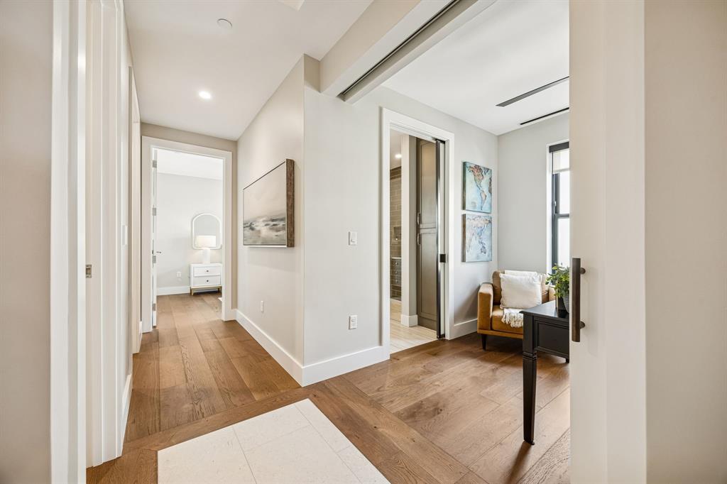 Parkview Condo - Residential