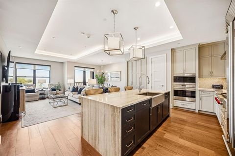 Photo of 350 Central Avenue #210, Southlake, TX 76092 (MLS # 21181708)