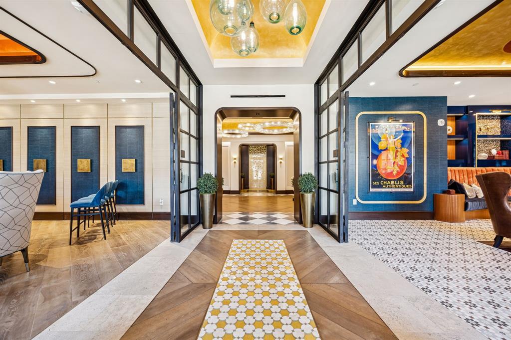 Parkview Condo - Residential