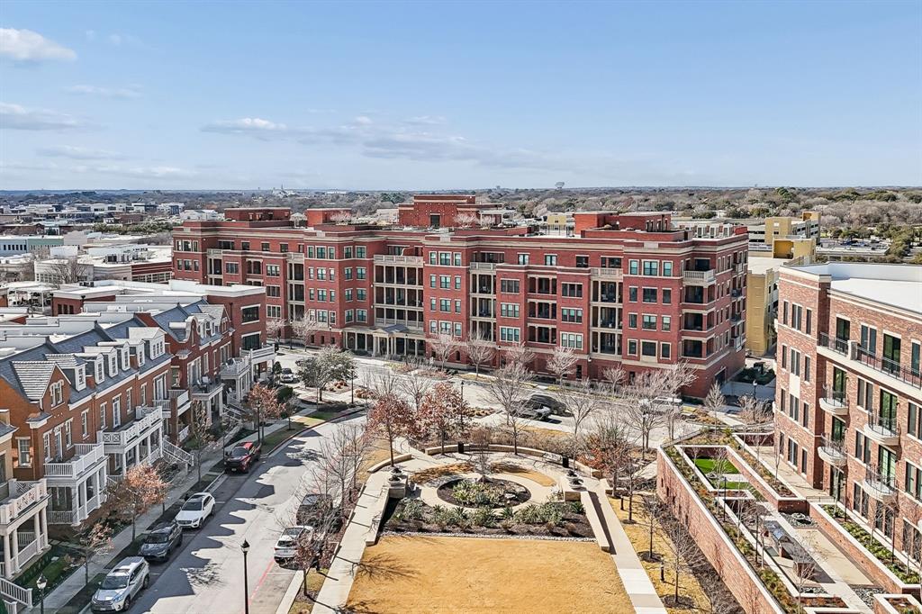 Parkview Condo - Residential