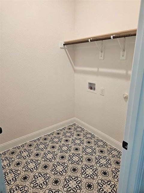 Tiny photo for 3200 Windmill Road, Van Alstyne, TX 75495 (MLS # 21396984)