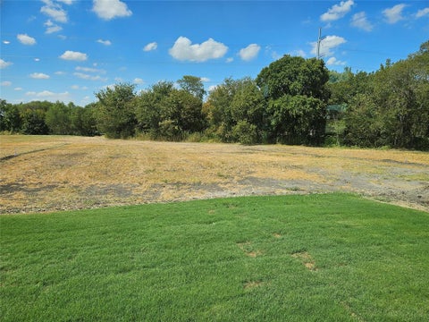 Tiny photo for 3200 Windmill Road, Van Alstyne, TX 75495 (MLS # 21396984)