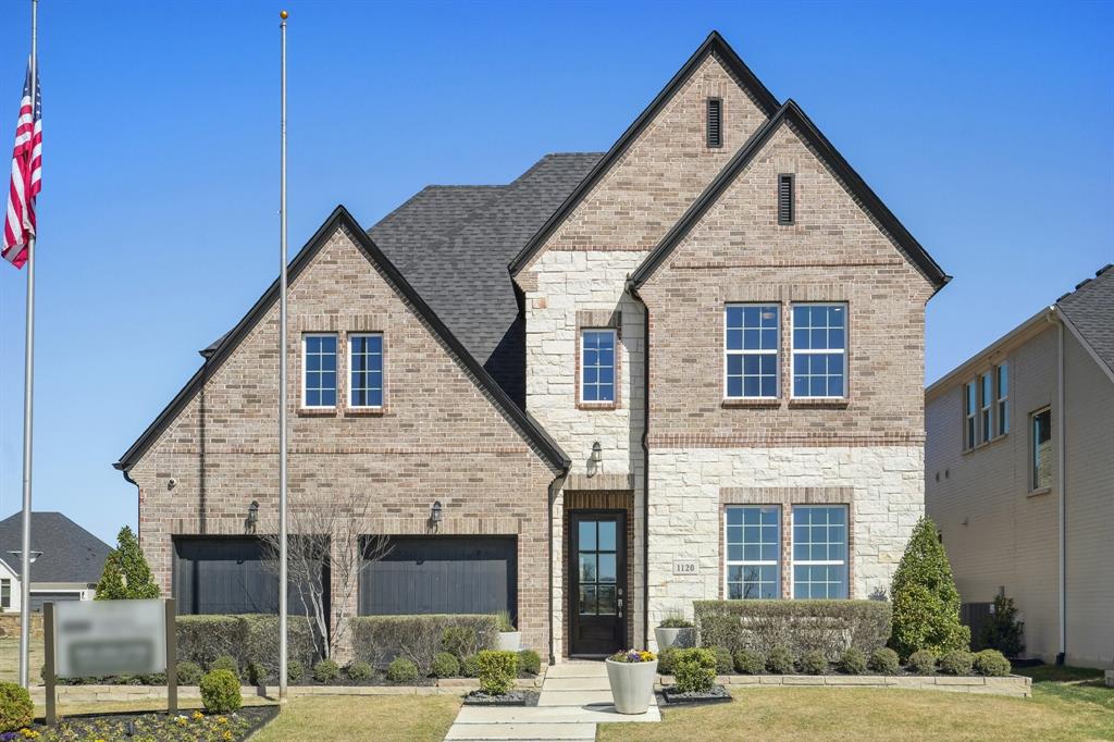 1120 Lakeview Lane