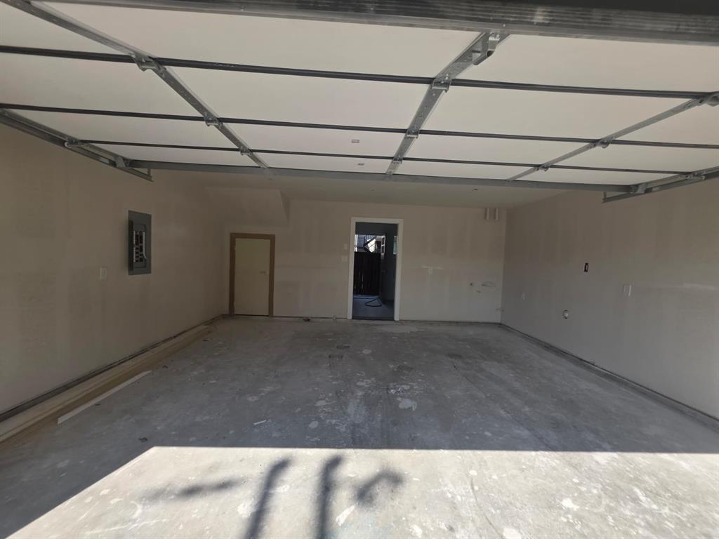 2514 Lucas Drive 101