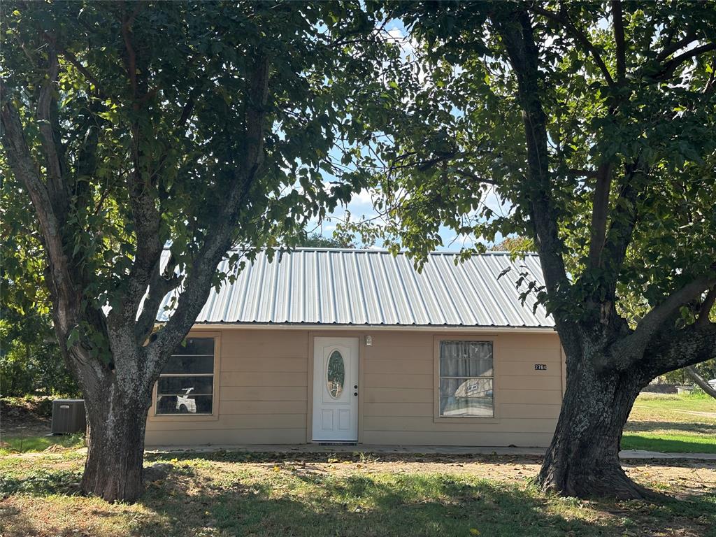 2764 W Highway 199