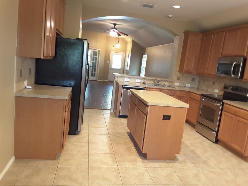 Chadwick Farms Add - Residential Lease